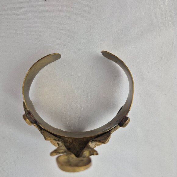 Vintage Elephant Head Cuff Bracelet - Picture 8 of 15
